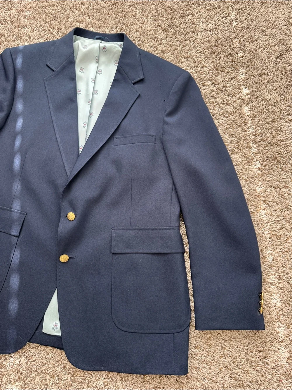 Classic Navy Men's Tailored Two-Button Blazer with Gold Buttons
